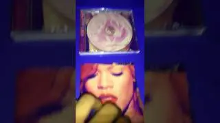 [UNBOXING] Rihanna - Loud