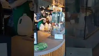 Starbucks Vienna Virginia much better managed than McLean Virginia Chain Bridge road store