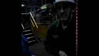 На работе гвозди гнём)!