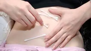 Easy Ways How To Clean The Belly Button Daily