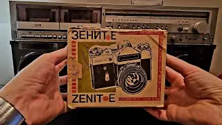 Зени́т-Е  малоформатный однообъективный зеркальный фотоаппарат ZENIT E КАПСУЛА ВРЕМЕНИ 1982 г.