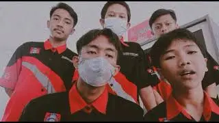 TUGAS SISWA EPS 10 INSTAL DEBIAN 8 SERVER MENGGUNAKAN VIRTUAL BOX -  XI TKJ 1 (KELOMPOK 3)