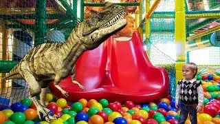 Парк динозавров в развлекательном центре для детей DINOSAURS Park playground fun place play