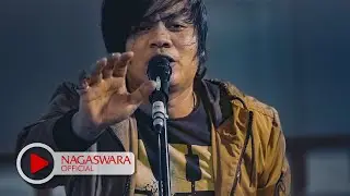 Angkasa - Cinta Dan Sakit Ini (Official Music Video NAGASWARA) 