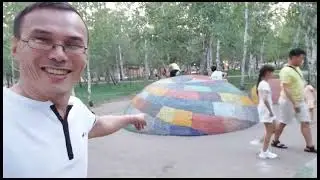 2023-07-31 - Костанай, пешеходный фонтан, шары, фарида и телескоп