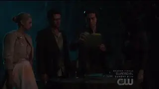 Riverdale - Veronica and Betty drink from the chalets 3x22