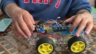 Arduino ile Bluetooth modüllü kontrollü uzaktan kumandalı araba 