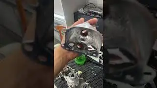 Почему не стоит ставить лед лампы в линзы #ledcustom #билед #топ #автосвет #автосервис #ремонт