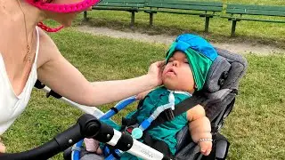 Олюшка-пассажир! (старшая сестра Олюшки сняла видео)