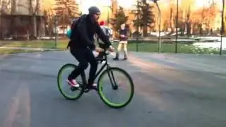 fixie trick barspin