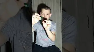 Проверил светящиеся медиатор 