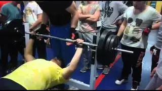 Gara di panca piana ACTIVA GIMNASTIC CENTER