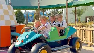 Ze passen met z'n 4e in de jeep | Bellinga Short #1158