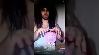 ДЖАВИД ГАДАЛКА, КАХА ТРАТИТ БАБКИ