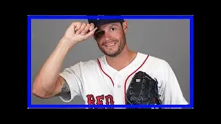 Joe Kelly gets standing ovation from Fenway Park crowd