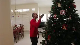 Battle Rapper VS Christmas Tree