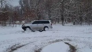 Mitsubishi pajero sport 1 
