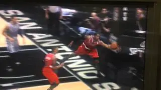 LaMarcus Aldridge out of bounds against Spurs