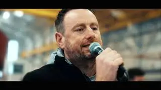 When The Ship Comes In - The Whistlin' Donkeys (Official Music Video)