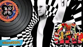 Beatles Meets Kiss - Strutter