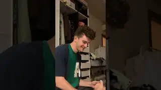 Артур Бабич делает массаж Ане Покров/Милое видео от Ани Покров и Артура Бабича 