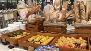 Завтрак в отеле VinOasis Phu Quoc Resort