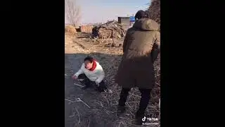 It went in her mouth 🤮 - Tiktok Memes