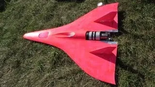 VERY VERY VERY FAST TURBINE POWERED RC JET 440 MPH SPEED GUINNESS WORLD RECORD 2013