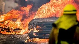 Los Angeles on fire. Southern California Wildfires Burn Out of Control (PHOTOS)