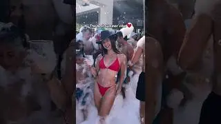 Foam party on the beach 💥💥💥 #summer #vibes #shorts #shortfeed #fy #party