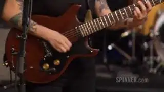 Tegan and Sara - Hell (Spinner Interface)