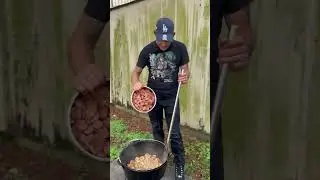Pastalaya on a 5 gallon cast iron pot | Let's Go!