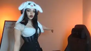 Queen Nephilim - E girl Is Too Hot For Labour