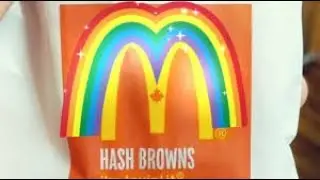 Hell NAW a mcdonald bag is eating mcdonald 😭😭
