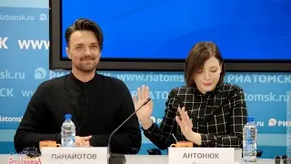 Александр Панайотов и финалисты  шоу 