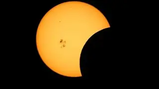 What is a hybrid solar eclipse and will it be visible in Pakistan? Suraj Garehan