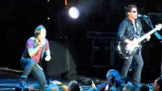 Journey - Separate Ways 5/23/2014 LIVE in Houston