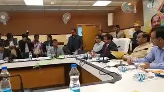 शो कॉज नहीं सीधे  सस्पेंड करो, मुख्यमंत्री रघुवर दास ने रामगढ़ एसपी निधि दिवेदी को दिया निर्देश