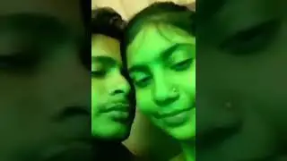 lip kiss bf gf viral 