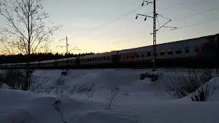 Пассажирский поезд. Стук колёс.