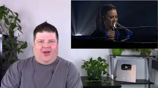 Voice Teacher Reacts to Demi Lovato - Commander in Chief