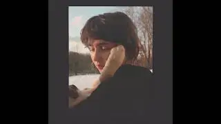 Clairo - Joanie