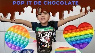 Fazendo POP IT de chocolate com m&m's