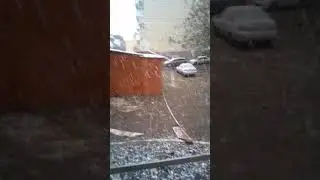 снег валит а мы ждем маму