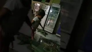 anak kecil yg lucu😀