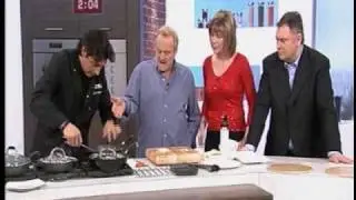 Mignons of Beef with a Spicy Tomato Salsa