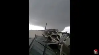 Tornado en Dolores Soriano Uruguay En el Liceo minutos después de ser arrasado (15 abril 2016)