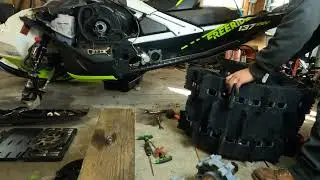 Skidoo Gen 4 chassis track swap: how to
