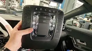 Как снять плафон на Mercedes-Benz после 2018 года