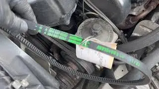 Replacing idler pulley and AC V-belt on W126 Mercedes M116 M117 V8